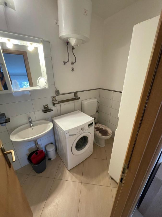 Apartments Christine Umag Luaran gambar
